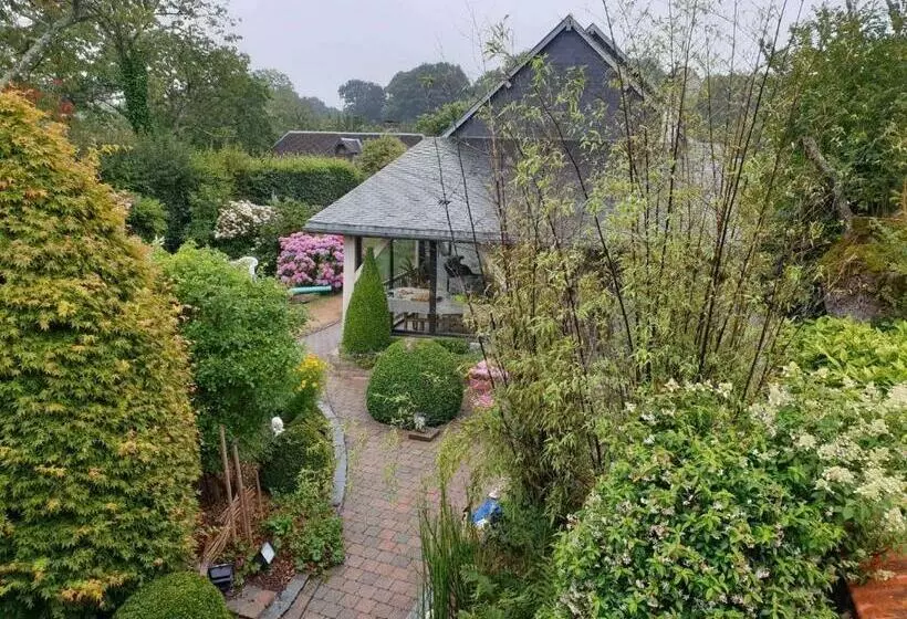 Majatalo Au P Tit Jardin