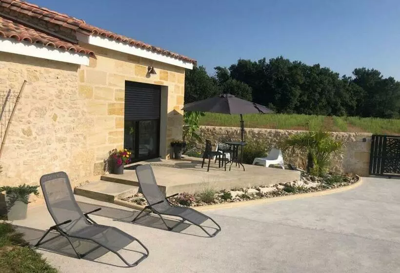 Majatalo L Inarretable Studio Independant