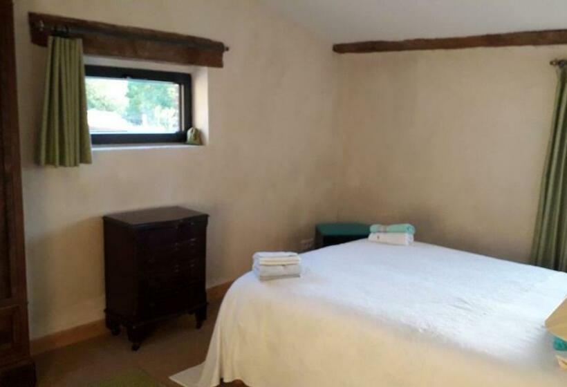 펜션 Le Perche Céronnais