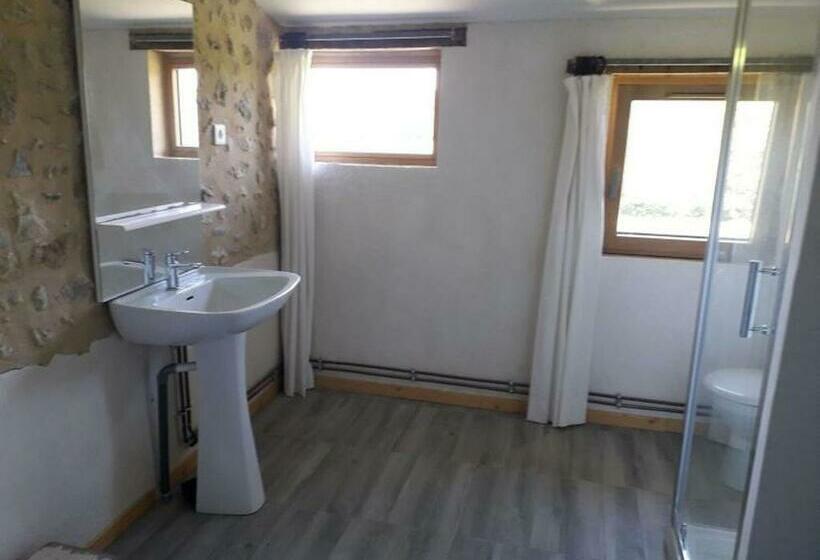 펜션 Le Perche Céronnais