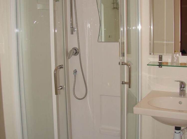 Budget Hotel Melun Sud   Dammarie Les Lys