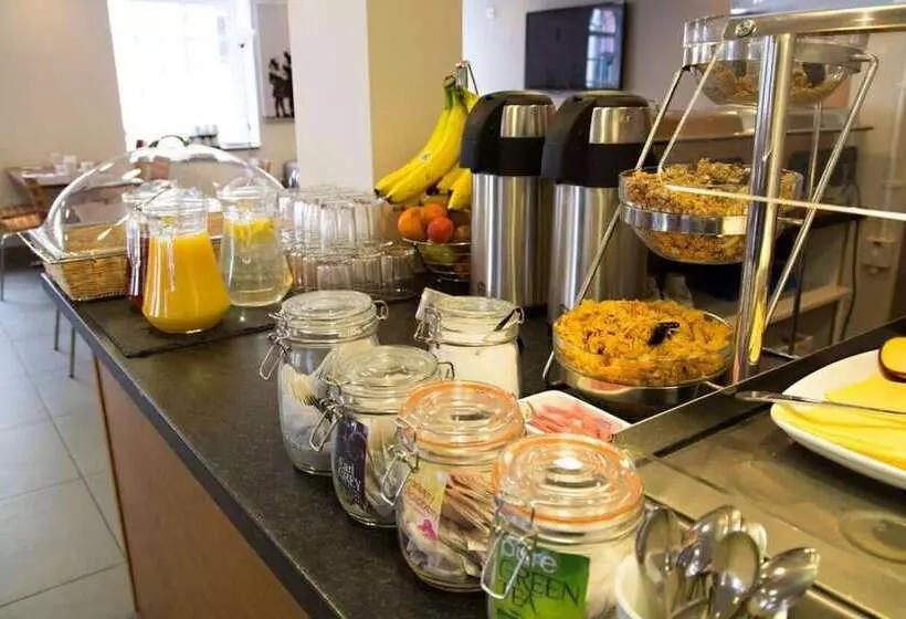 酒店 Britannia Study