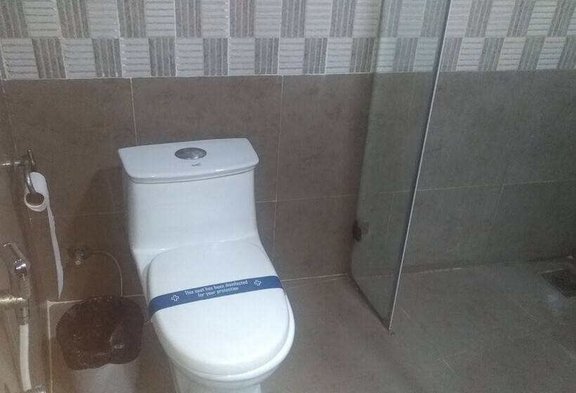 ホテル Hanu Reddy Residences Poes Garden