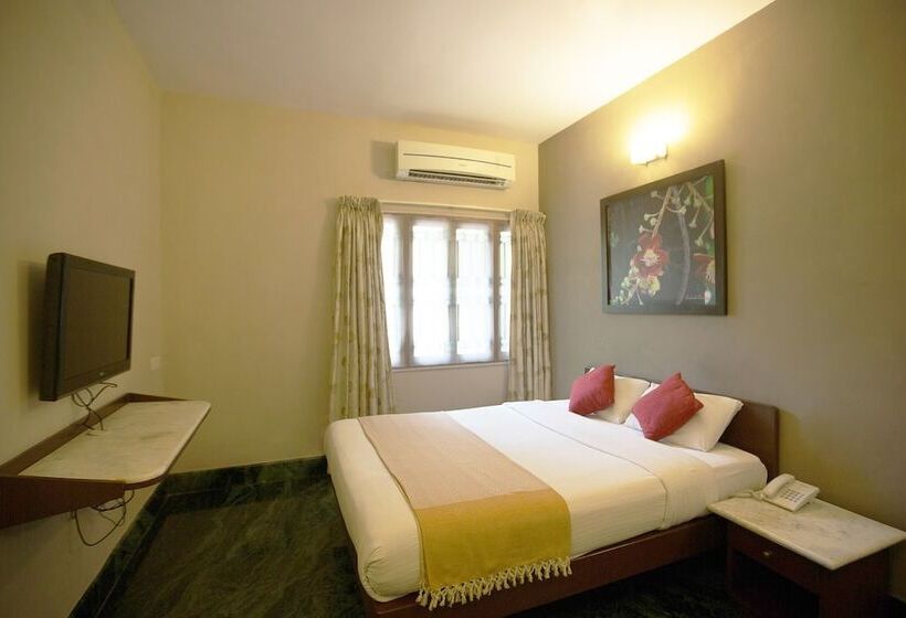 ホテル Hanu Reddy Residences Poes Garden