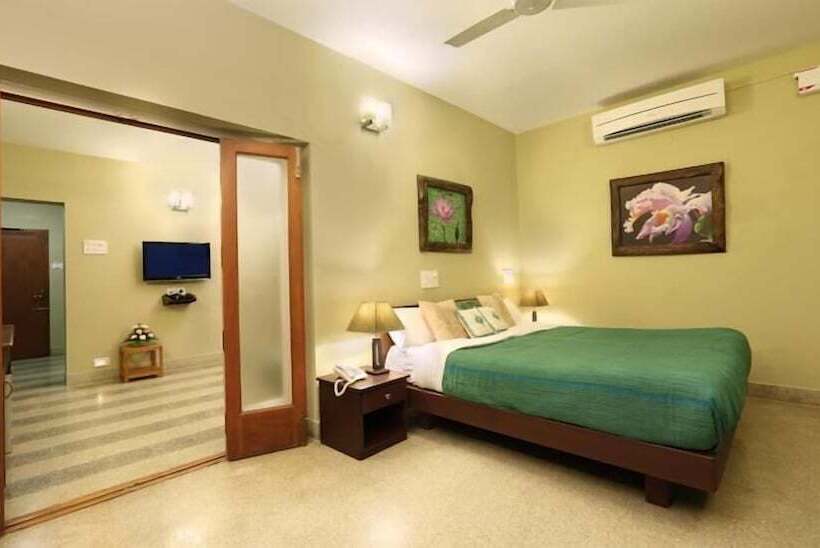 ホテル Hanu Reddy Residences Poes Garden