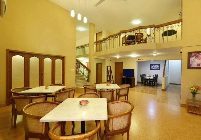 ホテル Hanu Reddy Residences Poes Garden