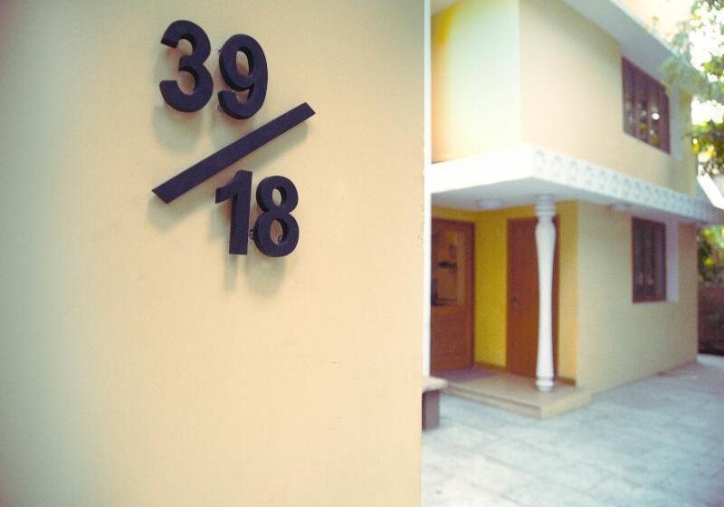 ホテル Hanu Reddy Residences Poes Garden