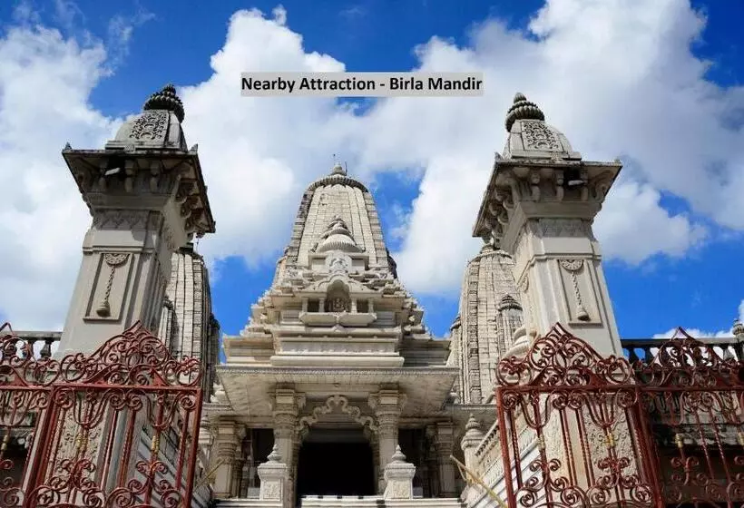 Hotel Super Collection O Ruby Formerly Hiland International