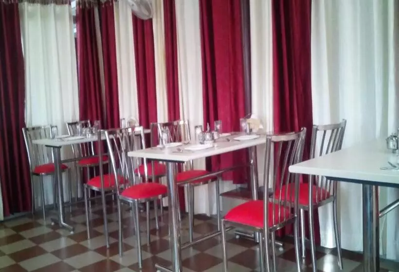 בית מלון כפרי Krishna Ji