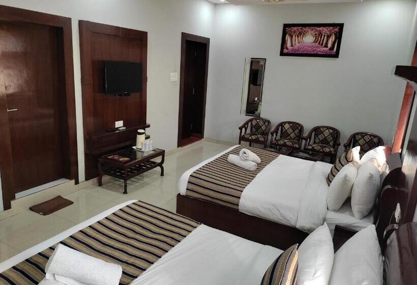 בית מלון כפרי Krishna Ji