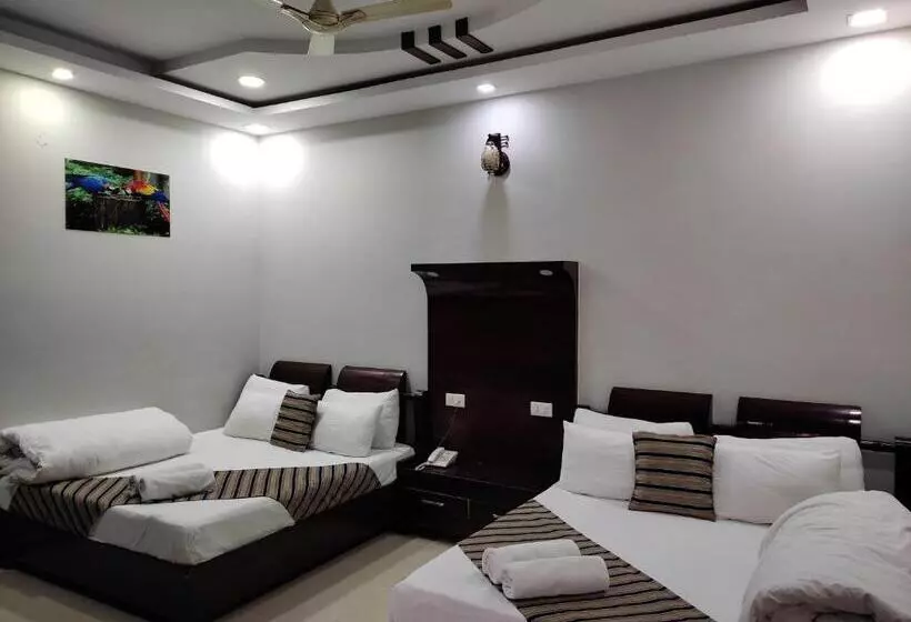 בית מלון כפרי Krishna Ji