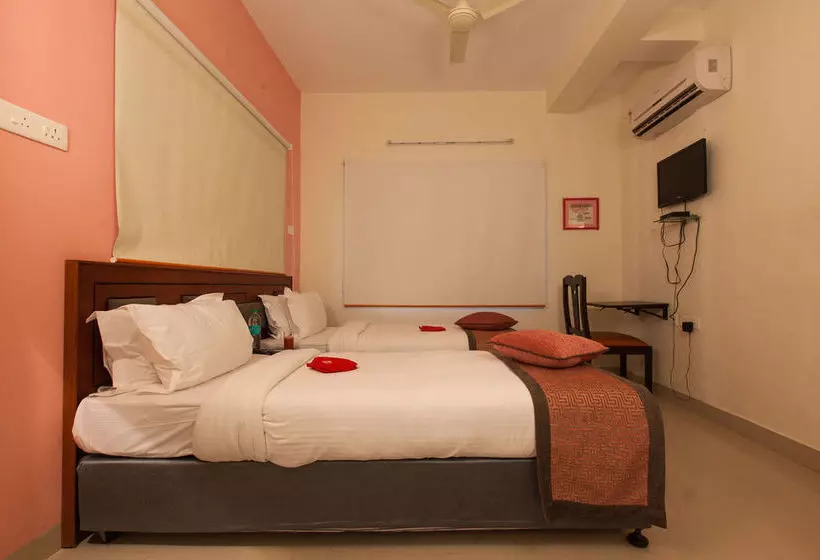 Hotell Oyo Rooms Omr Thuraipakkam