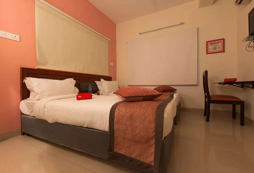 Hotell Oyo Rooms Omr Thuraipakkam