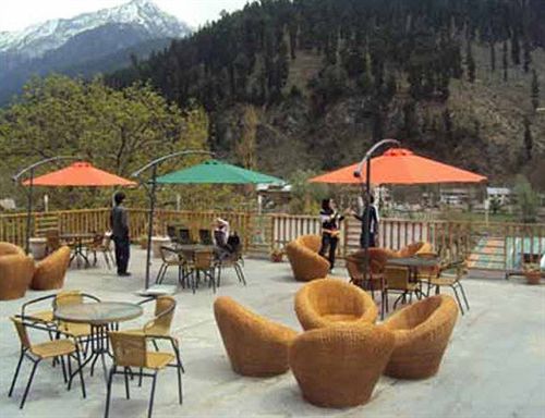 Hotelli Pine Spring Pahalgam
