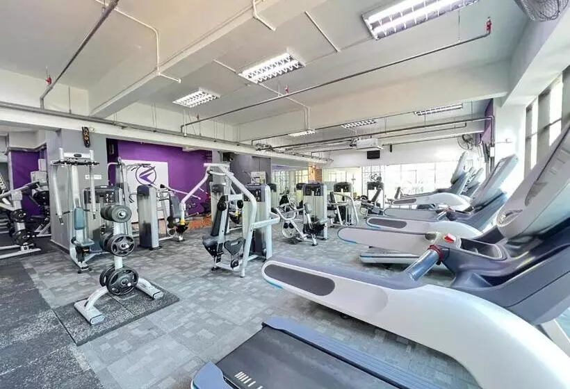 Hotel Qliq Damansara