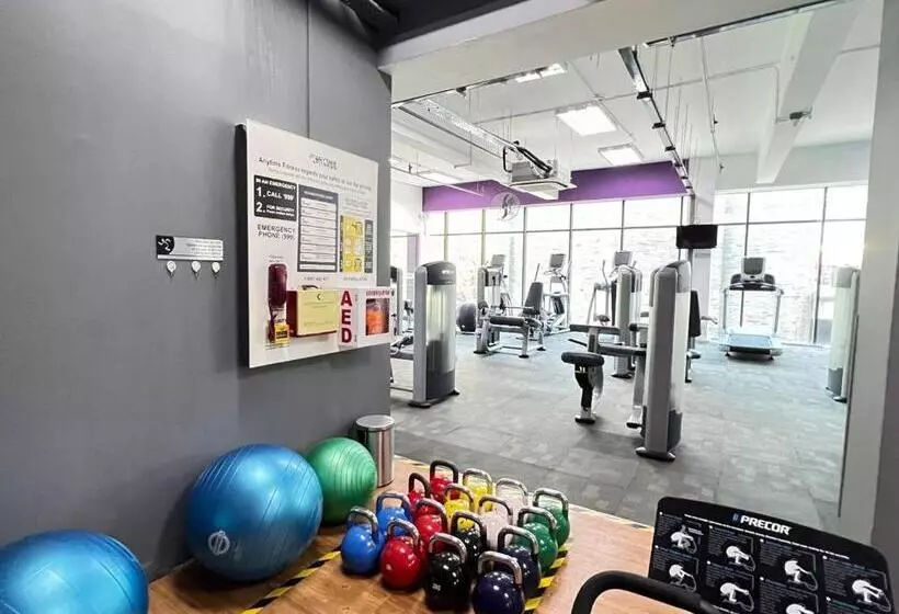 Hotel Qliq Damansara