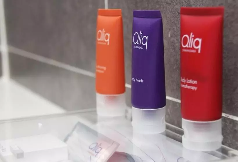 Hotel Qliq Damansara