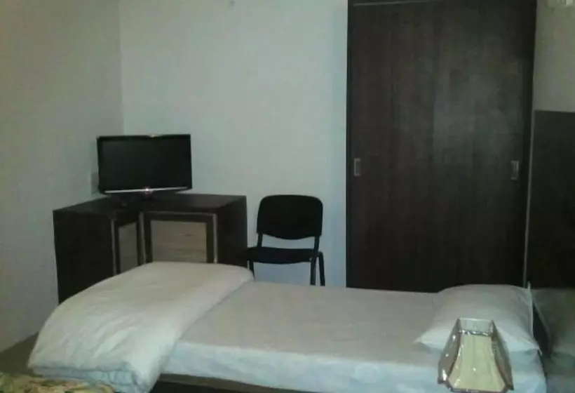 בית מלון כפרי Royal Enclave