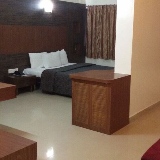 酒店 Royal Enclave