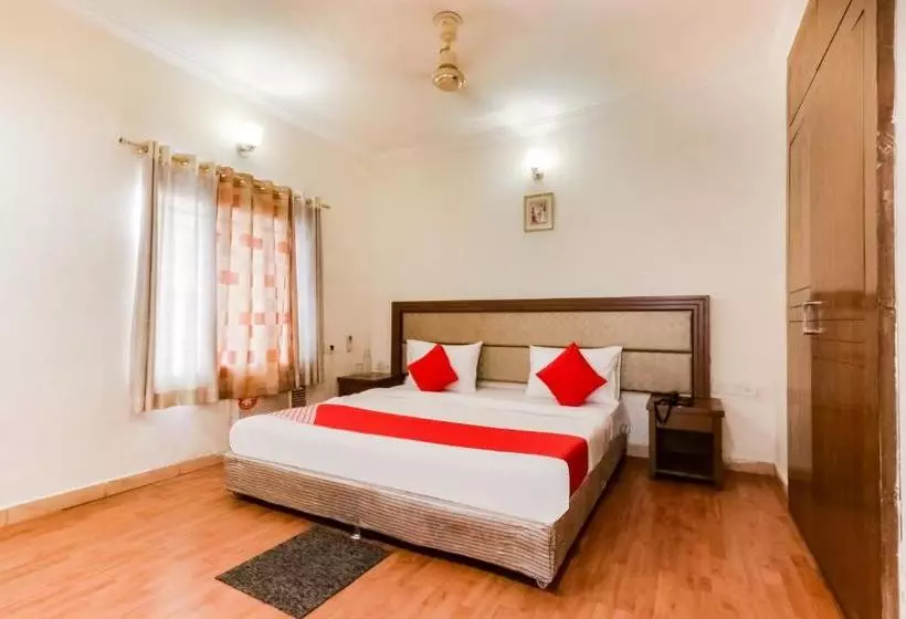 Capital O 49194 Hotel Sungreen