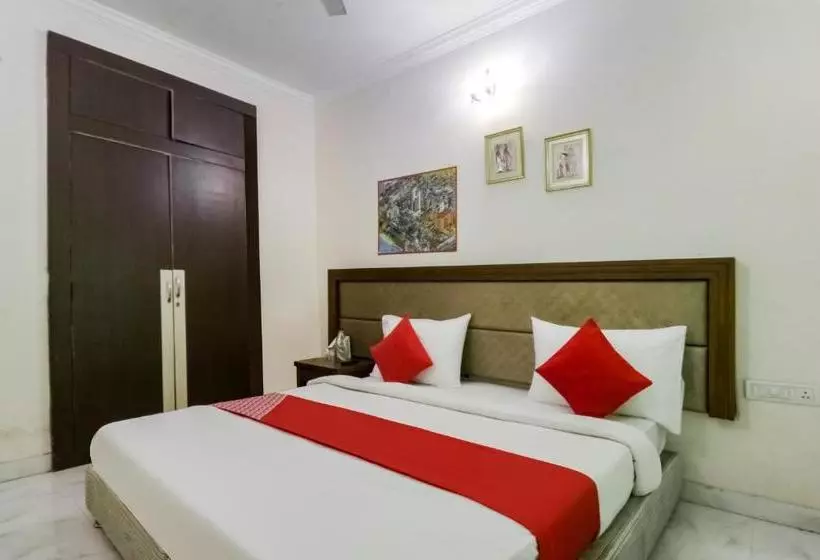 Capital O 49194 Hotel Sungreen