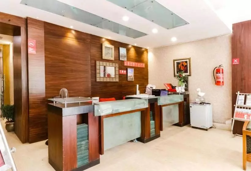 Capital O 49194 Hotel Sungreen