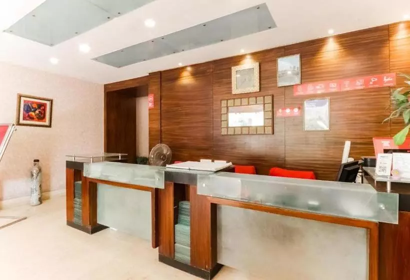 Capital O 49194 Hotel Sungreen