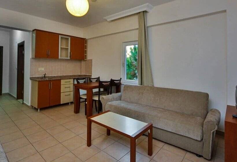 Irem Garden Hotel & Apartments