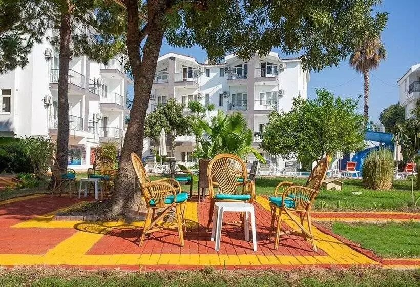 Irem Garden Hotel & Apartments