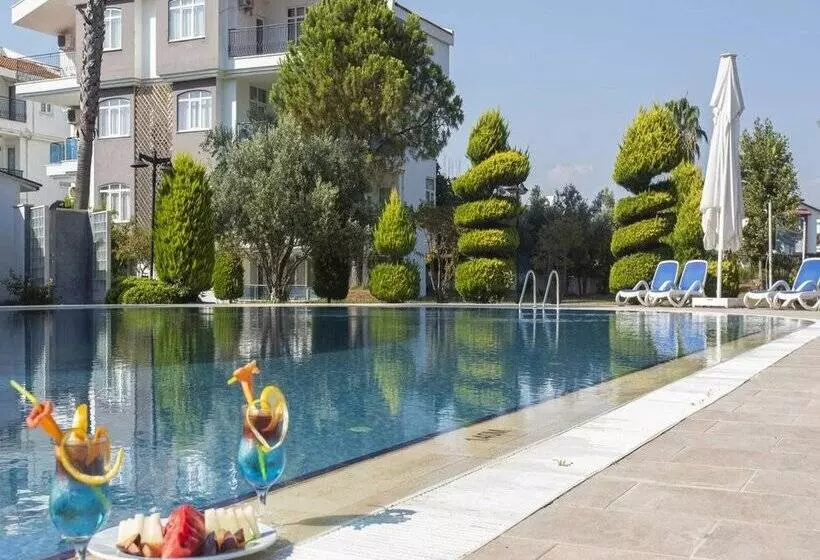 Irem Garden Hotel & Apartments