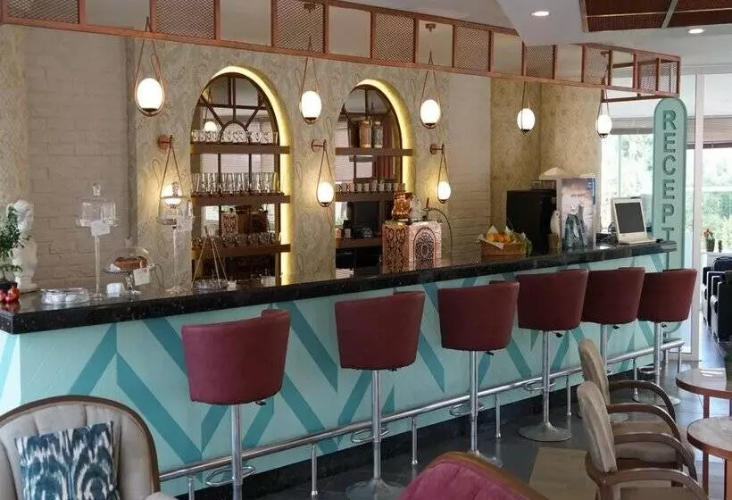 Irem Garden Hotel & Apartments