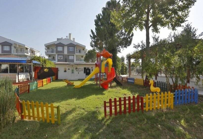 Irem Garden Hotel & Apartments