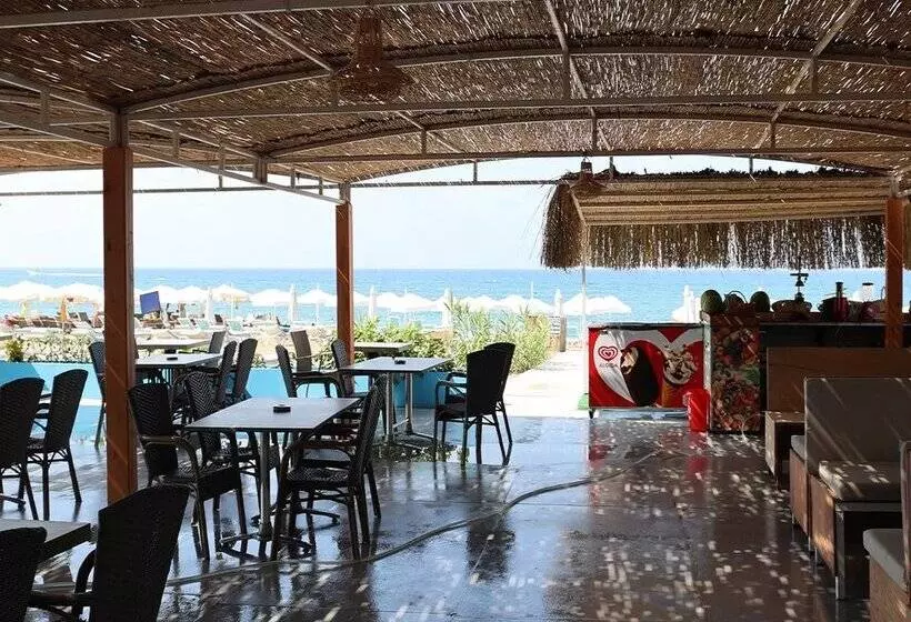 Irem Garden Hotel & Apartments