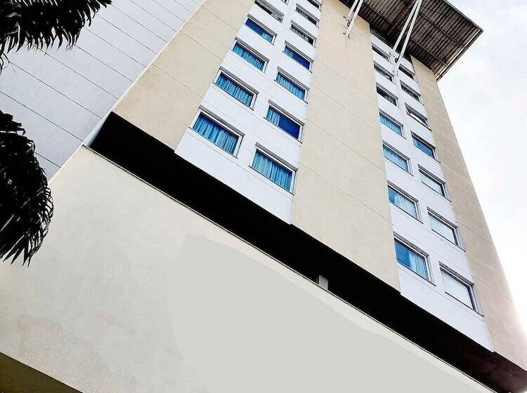 Hotel Linhares Design