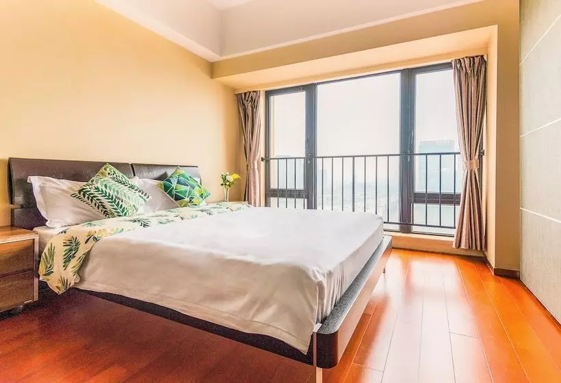 She&he Hotel Apartmentriver Class