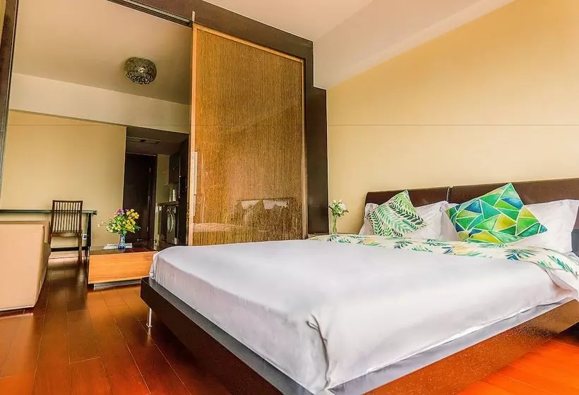 She&he Hotel Apartmentriver Class