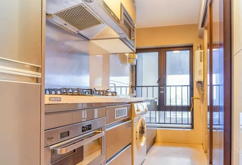 She&he Hotel Apartmentriver Class