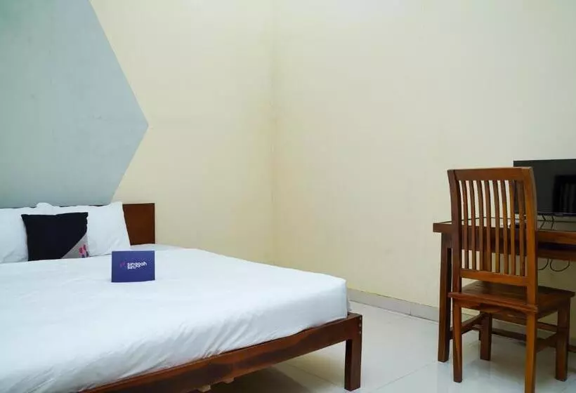 Hostel Singgahsini Jemursari