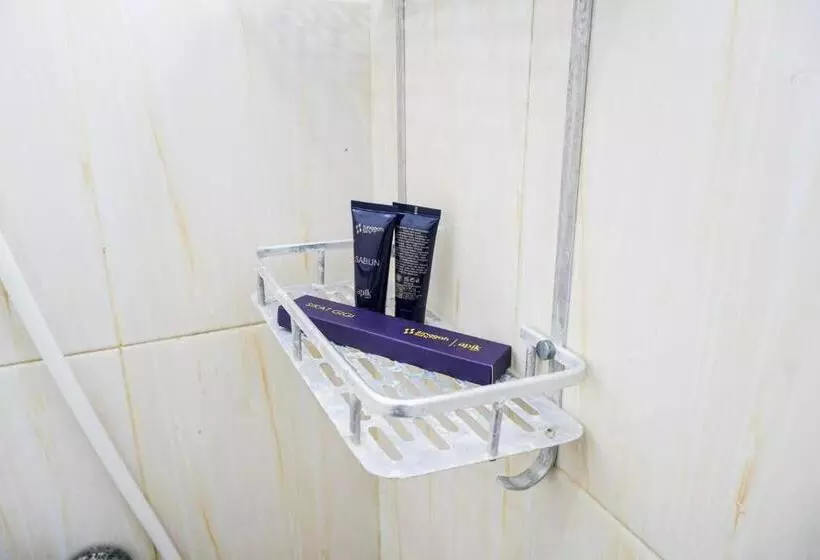 Hostel Singgahsini Jemursari