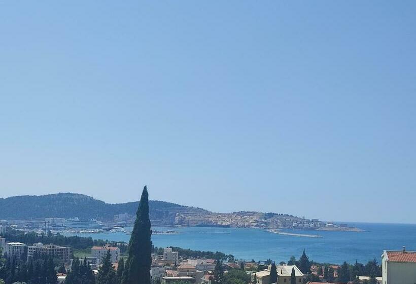 هاستل Sova Smart House