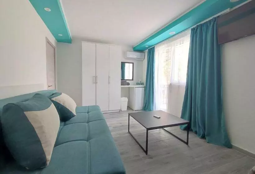 هاستل Sova Smart House