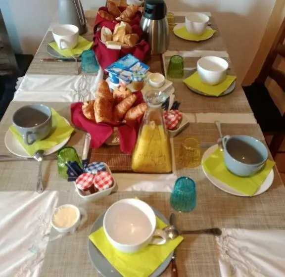 Aamiaismajoitus (B&B) La Briarde Triple Pdj