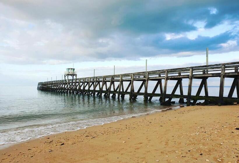 مبيت وإفطار La Maison De Nacre