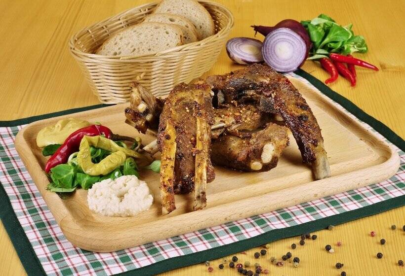 Balónový Hotel A Pivovar Radešín