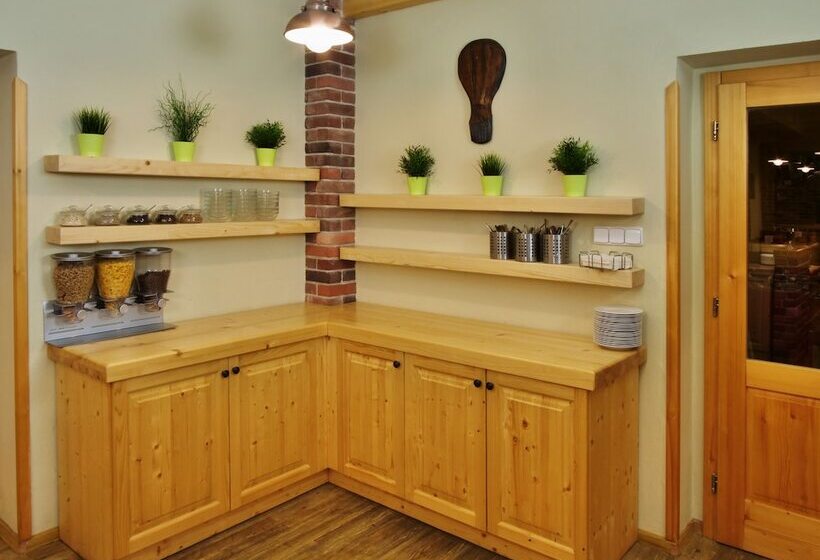 Balónový Hotel A Pivovar Radešín