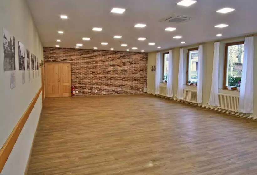 Balónový Hotel A Pivovar Radešín