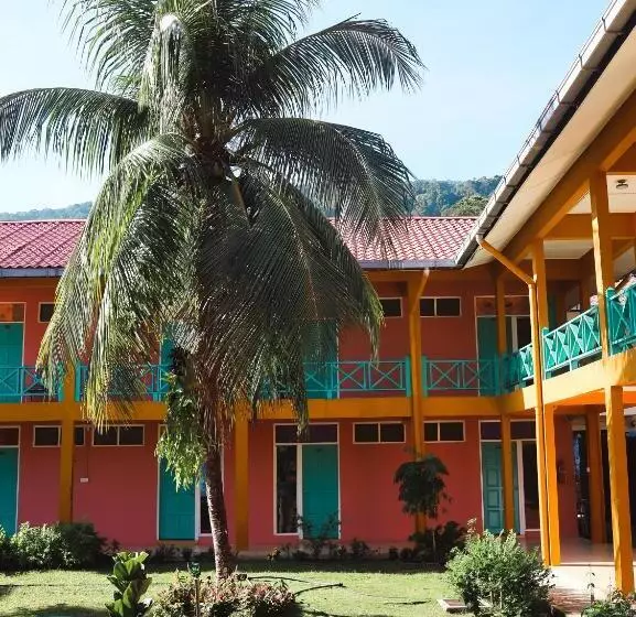 ホテル Papaya Resort