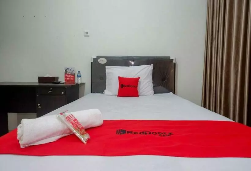هتل Reddoorz Syariah Near Rs Hermina Yogyakarta
