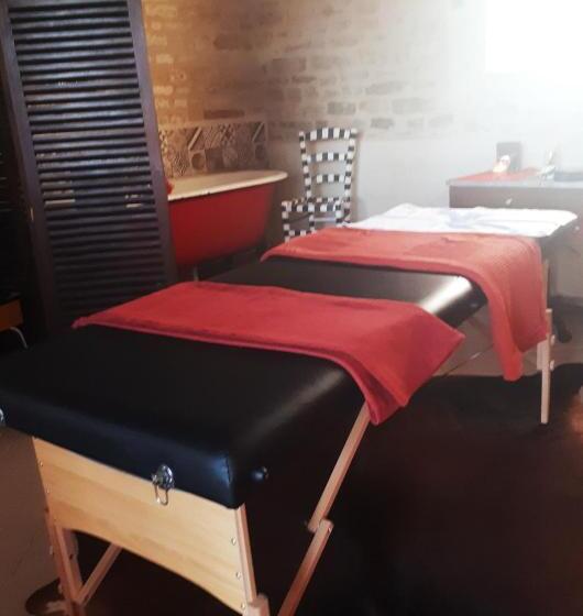 هتل Un Tonneau à La Belle étoile