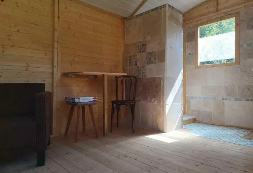 Majatalo Domaine De Rosière